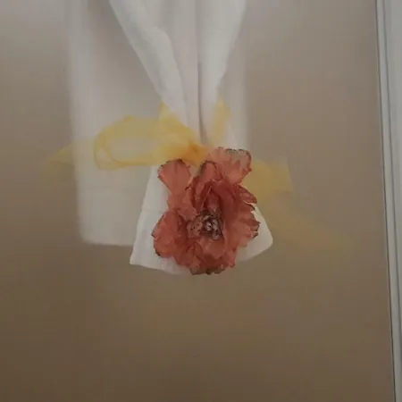 A Casa Di Desideria בית הארחה