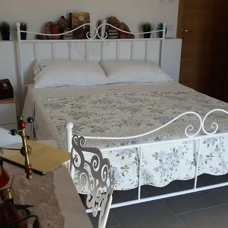 A Casa Di Desideria Monsampolo Del Tronto